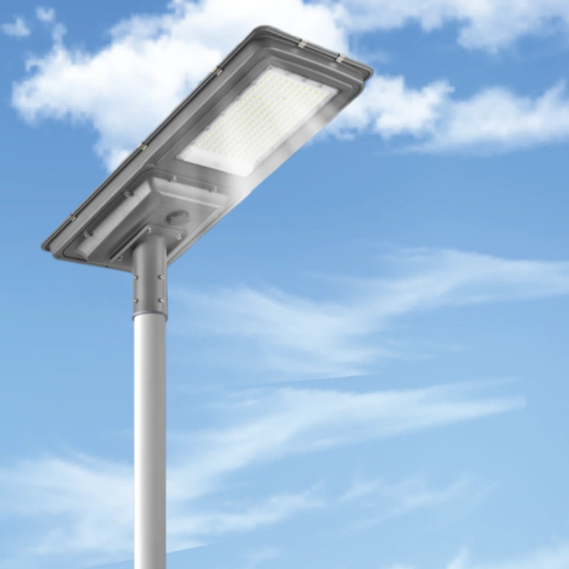 High-efficiency solar street lamps
