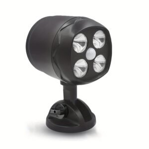 Battery-powered 4-LED sensor floodlight with high brightness